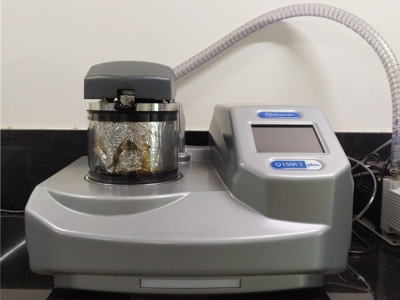 table top sputtering unit